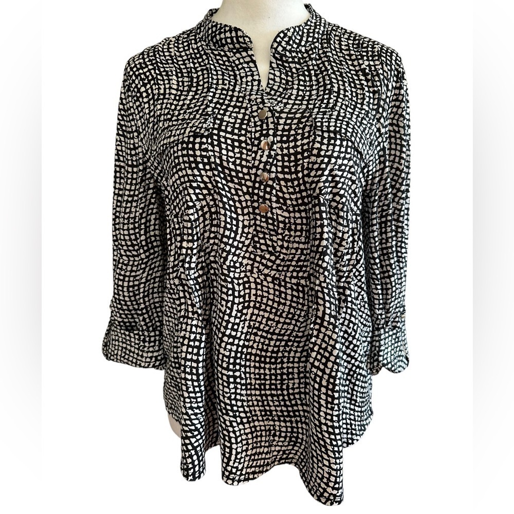 COCOMO Petite Large black white 3/4 sleeve women's Pintuck Blouse top shirt